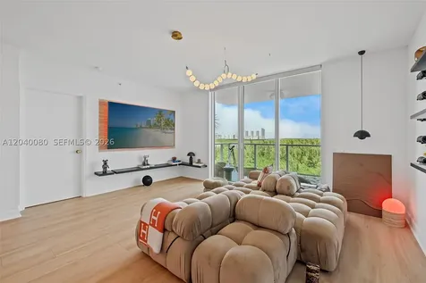 14951 Royal Oaks Lane North Miami FL 33181