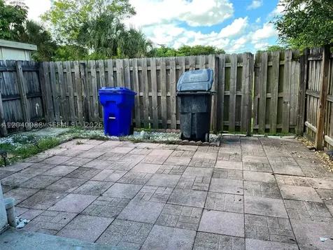 7321 Tam Oshanter Boulevard North Lauderdale FL 33068