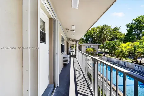 6565 Santona Street Coral Gables FL 33146
