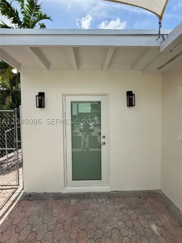8235 SW 62nd Place Miami FL 33143