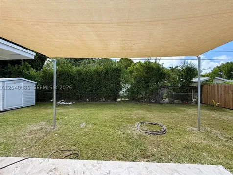 8235 SW 62nd Place Miami FL 33143