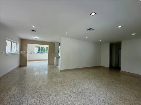 8235 SW 62nd Place Miami FL 33143