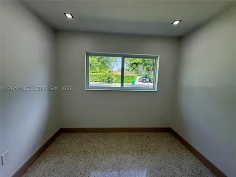 8235 SW 62nd Place Miami FL 33143