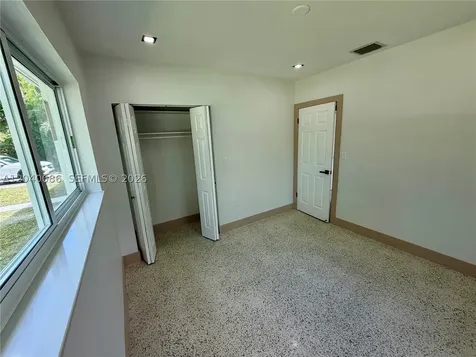 8235 SW 62nd Place Miami FL 33143