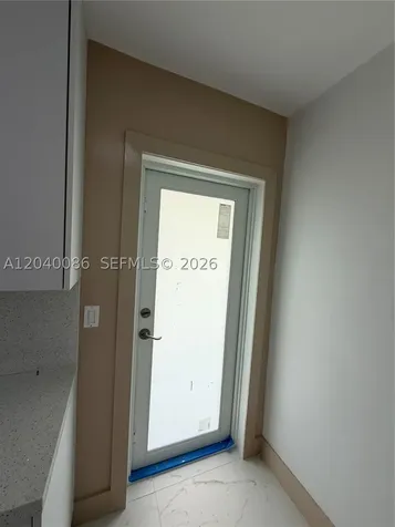 8235 SW 62nd Place Miami FL 33143