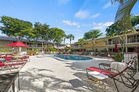 860 SE 6th Avenue Deerfield Beach FL 33441