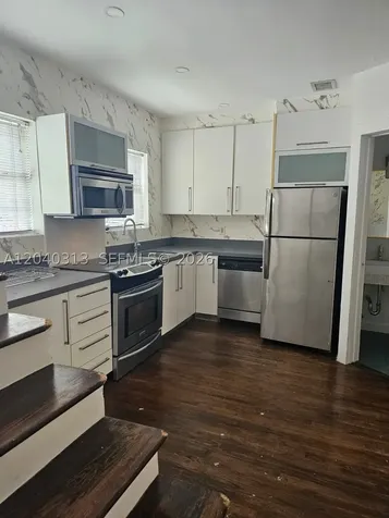 1614 Jefferson Avenue Miami Beach FL 33139