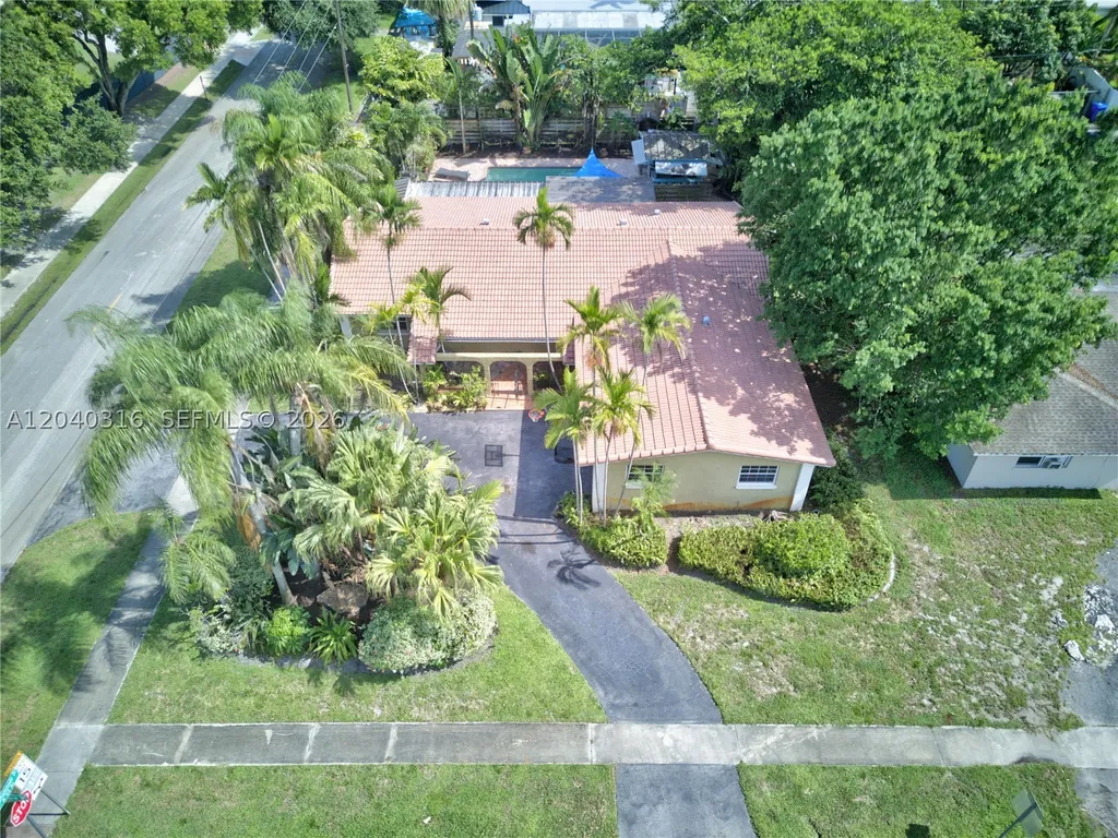 5300 Fillmore Street Hollywood FL 33021