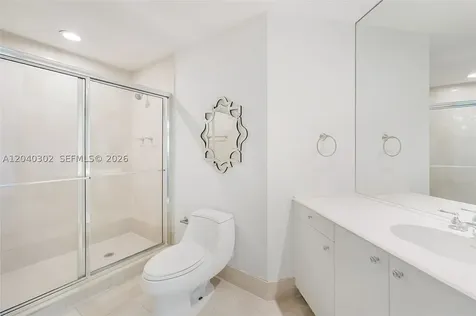 300 S Pointe Drive Miami Beach FL 33139