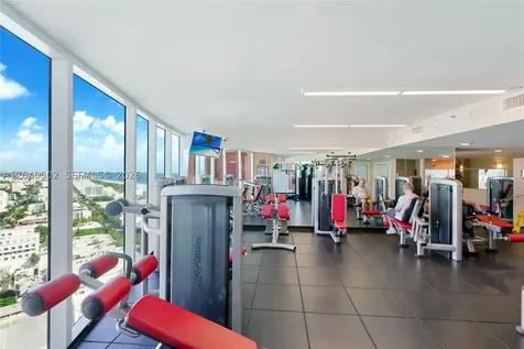 300 S Pointe Drive Miami Beach FL 33139