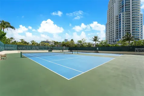 300 S Pointe Drive Miami Beach FL 33139