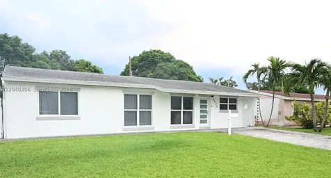 6930 Coolidge Street Hollywood FL 33024
