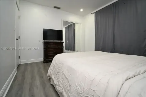 6930 Coolidge Street Hollywood FL 33024