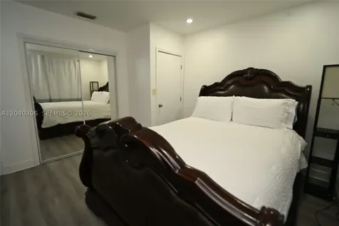 6930 Coolidge Street Hollywood FL 33024