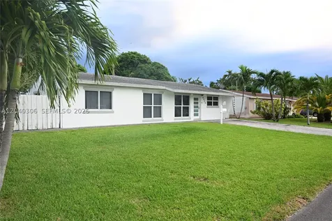 6930 Coolidge Street Hollywood FL 33024