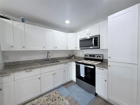 6780 W 2nd Court Hialeah FL 33012