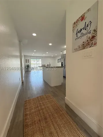 6780 W 2nd Court Hialeah FL 33012