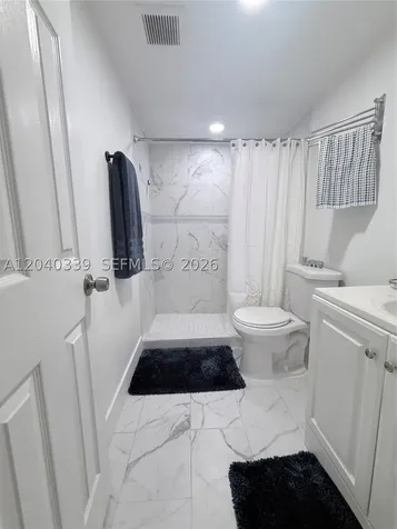 6780 W 2nd Court Hialeah FL 33012