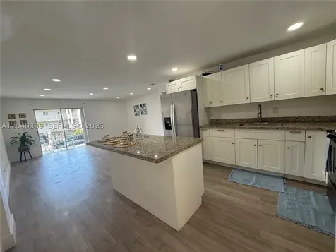 6780 W 2nd Court Hialeah FL 33012