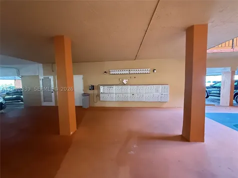 6780 W 2nd Court Hialeah FL 33012