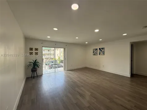6780 W 2nd Court Hialeah FL 33012