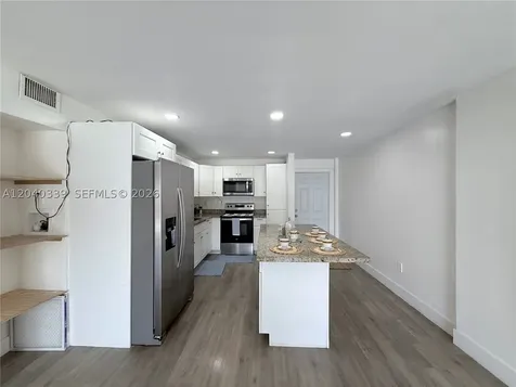 6780 W 2nd Court Hialeah FL 33012