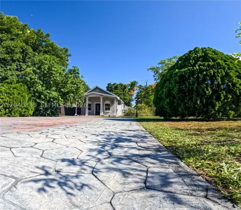 2218 Harding Street Hollywood FL 33020