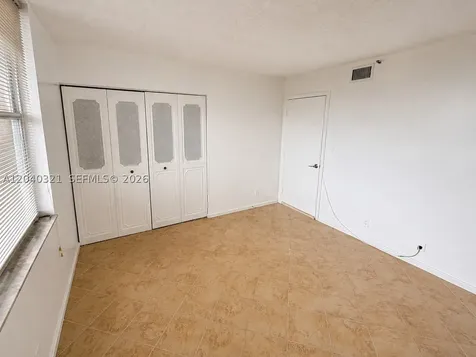 4550 NW 18th Avenue Deerfield Beach FL 33064
