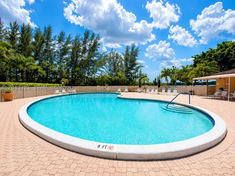 4550 NW 18th Avenue Deerfield Beach FL 33064