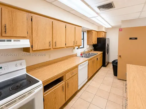 4550 NW 18th Avenue Deerfield Beach FL 33064