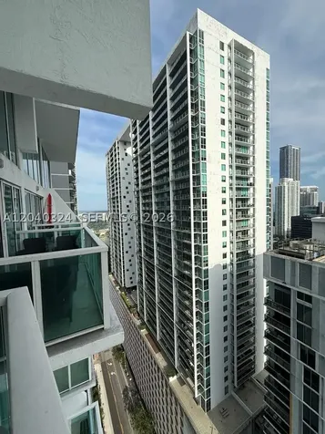 41 SE 5th Street Miami FL 33131