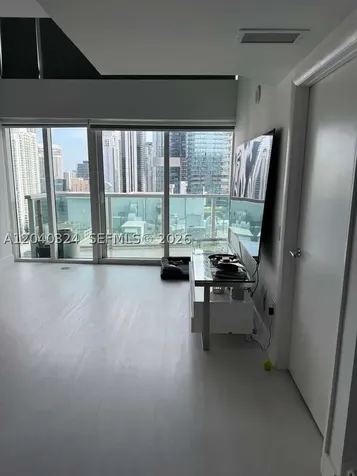 41 SE 5th Street Miami FL 33131