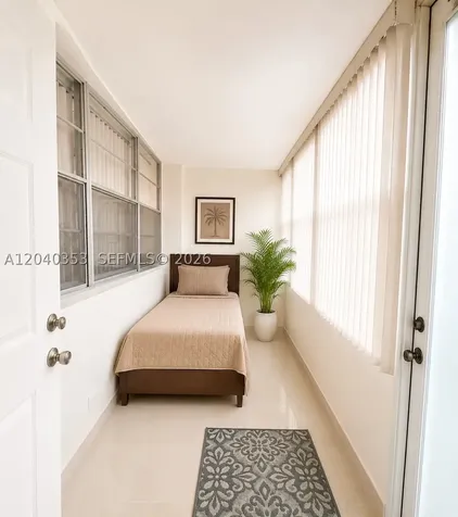 1333 E Hallandale Beach Boulevard Hallandale Beach FL 33009