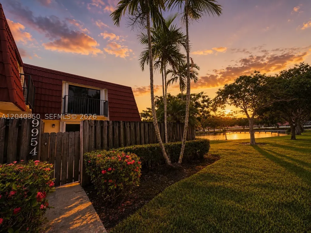 9954 NW 6th Place Plantation FL 33324
