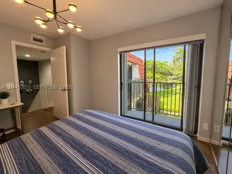 9954 NW 6th Place Plantation FL 33324