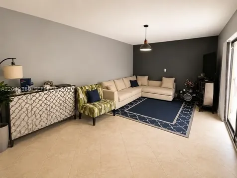 9954 NW 6th Place Plantation FL 33324