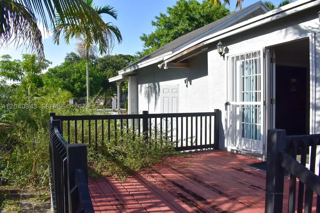 2218 Harding Street Hollywood FL 33020