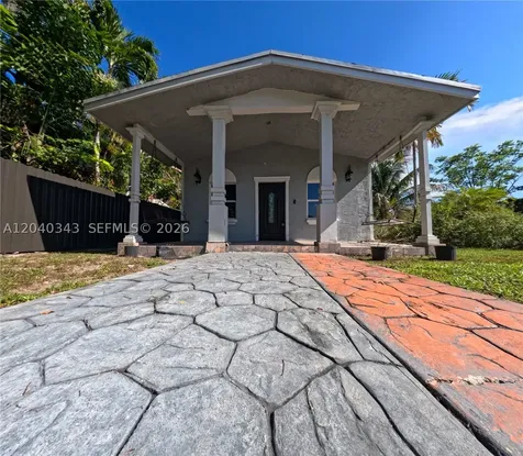 2218 N Harding Street Hollywood FL 33020