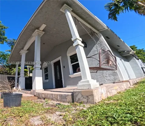 2218 N Harding Street Hollywood FL 33020