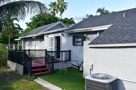 2218 Harding Street Hollywood FL 33020