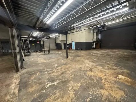 4237 NW 37 Avenue Miami FL 33142