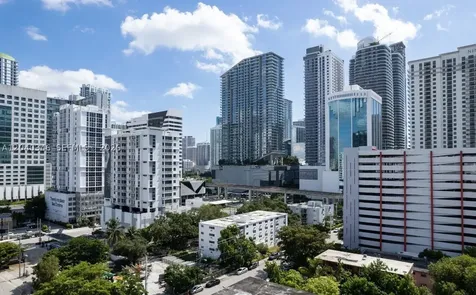 143 SW 9th Street Miami FL 33130