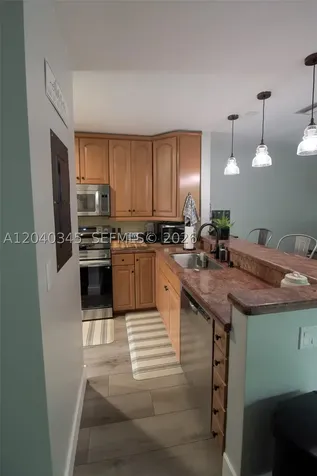 8356 NW 37th Place Sunrise FL 33351