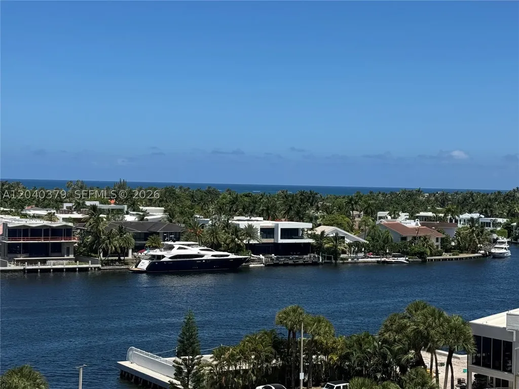 20505 E Country Club Drive Aventura FL 33180