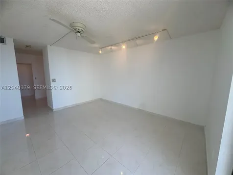 20505 E Country Club Drive Aventura FL 33180