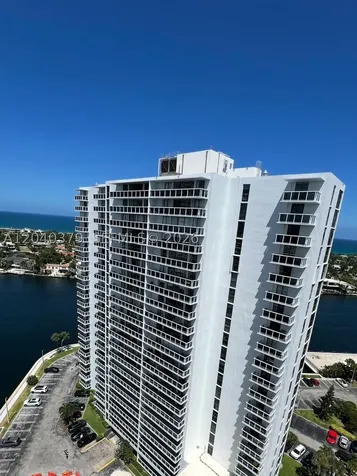 20505 E Country Club Drive Aventura FL 33180