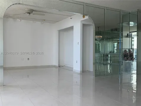 20505 E Country Club Drive Aventura FL 33180