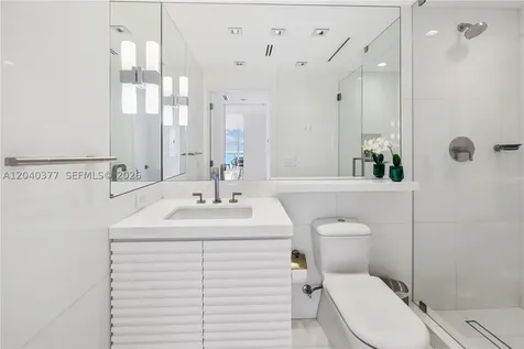6899 Collins Avenue Miami Beach FL 33141