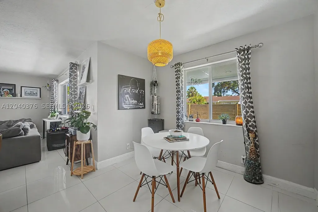 1651 SW 27th Avenue Fort Lauderdale FL 33312