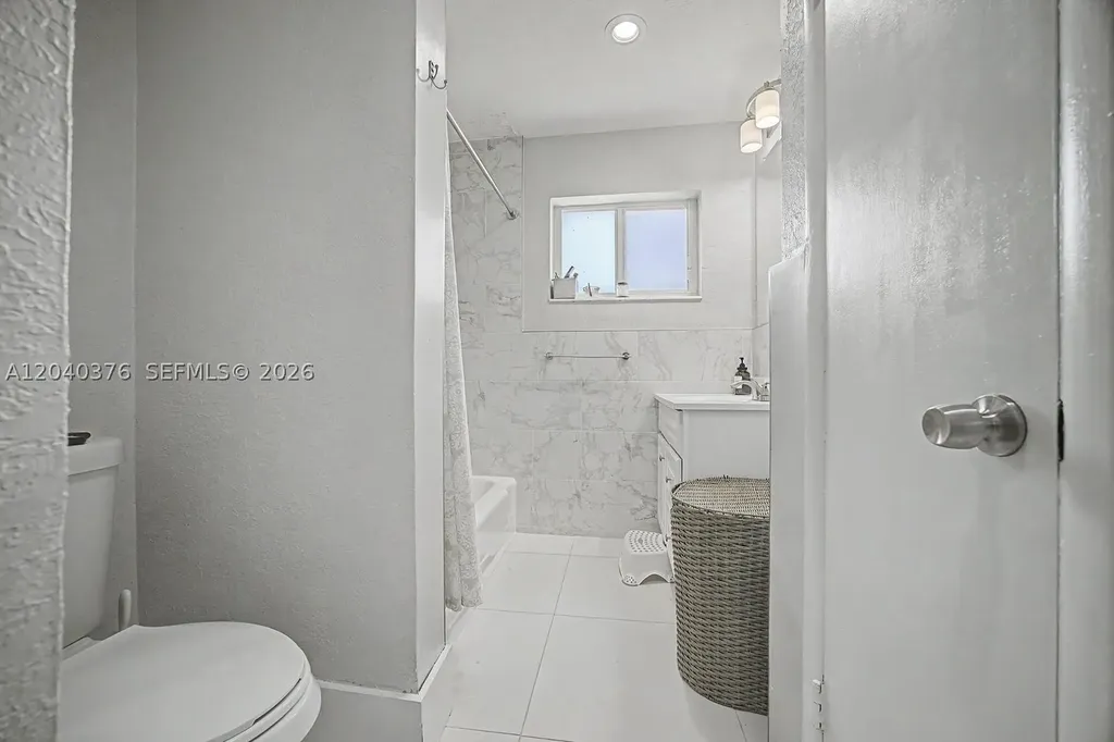 1651 SW 27th Avenue Fort Lauderdale FL 33312
